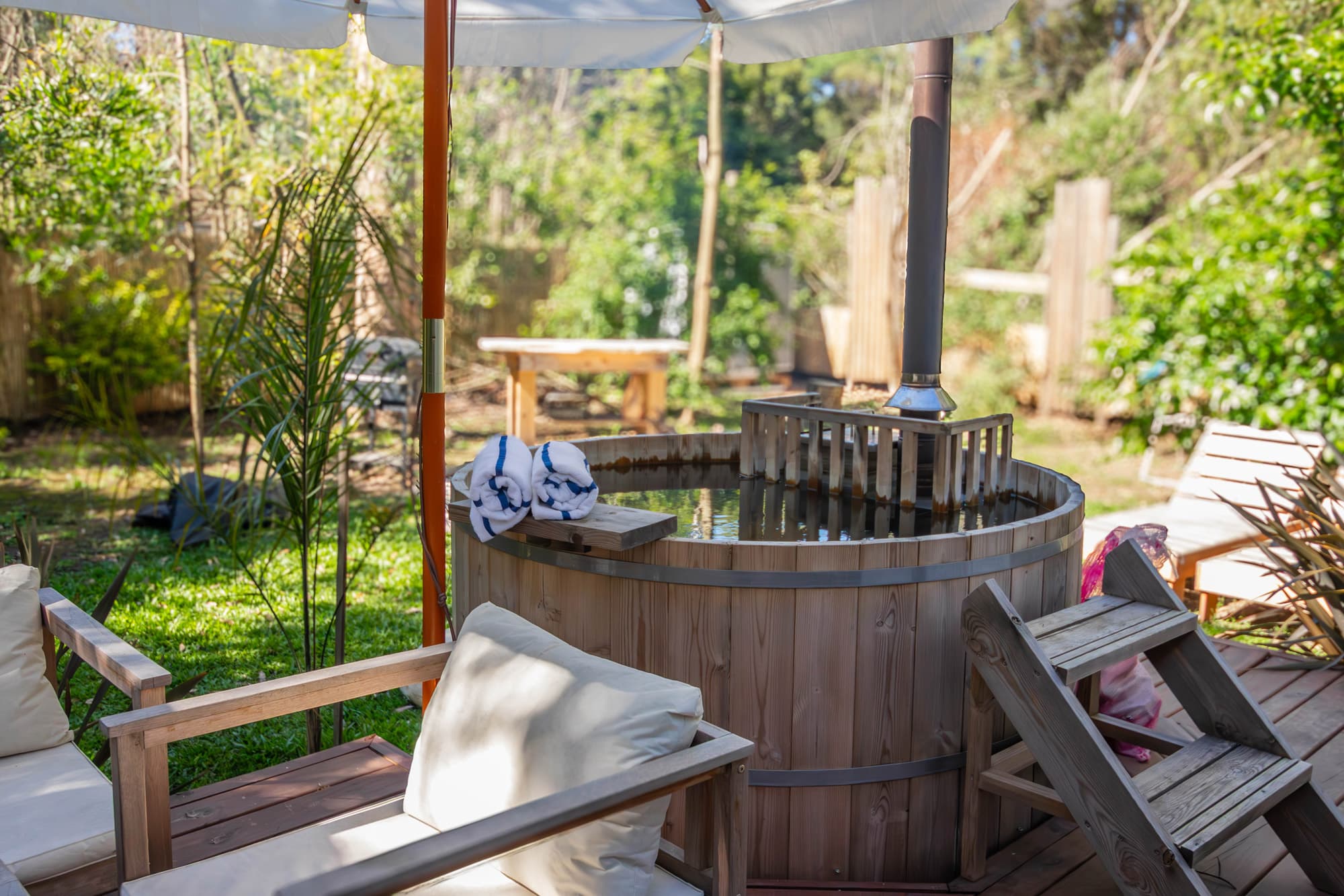 Vista del BondiHouse al amanecer — tiny house en Sauce de Portezuelo, cerca de Punta del Este